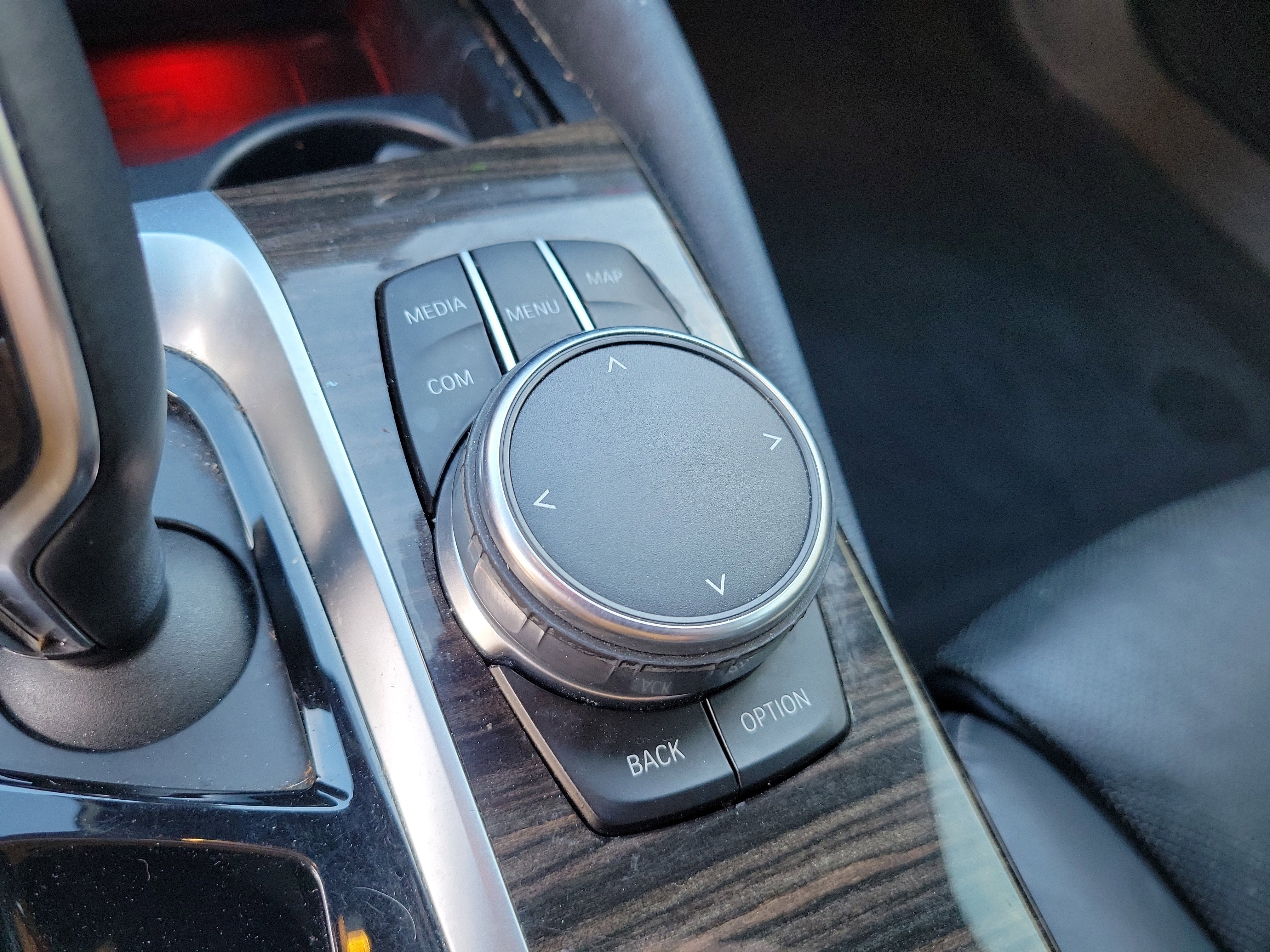 Used 2018 BMW 540i xDrive image 18