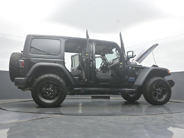 Used 2024 Jeep Wrangler Unlimited AWD/4WD image 59