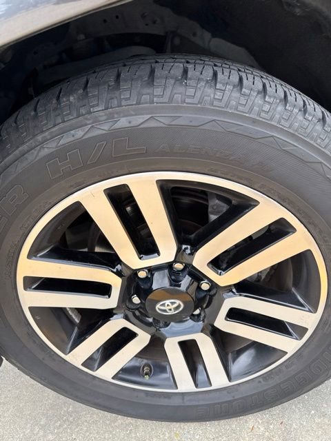 Used 2015 Toyota 4Runner Limited RWD image 28