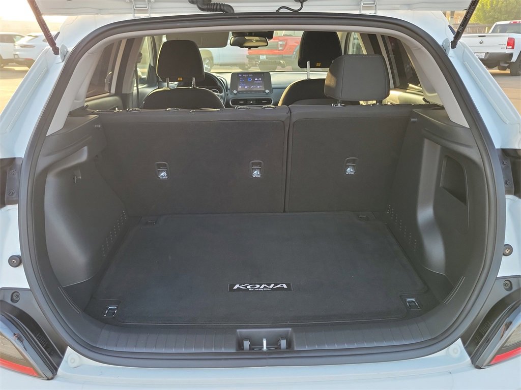 Used 2022 Hyundai Kona SEL w/ Convenience Package image 19