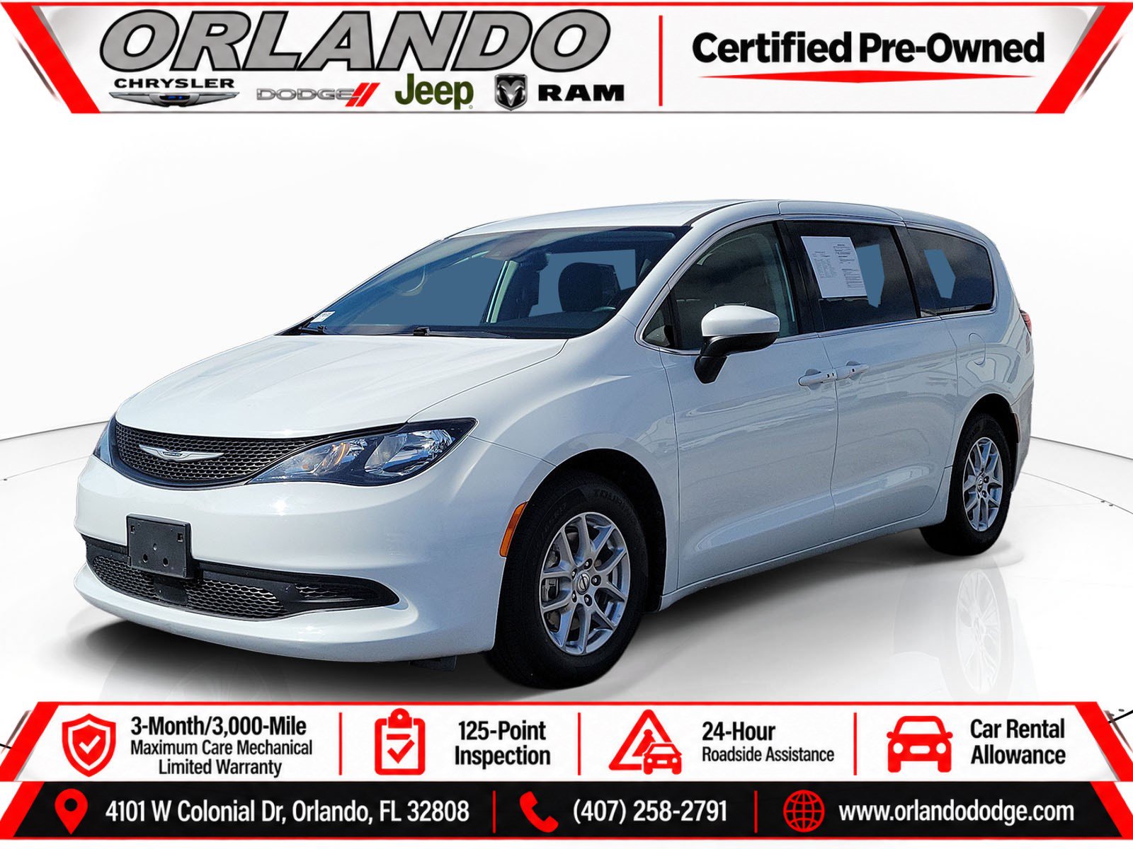 Used 2023 Chrysler Voyager LX FWD image 3