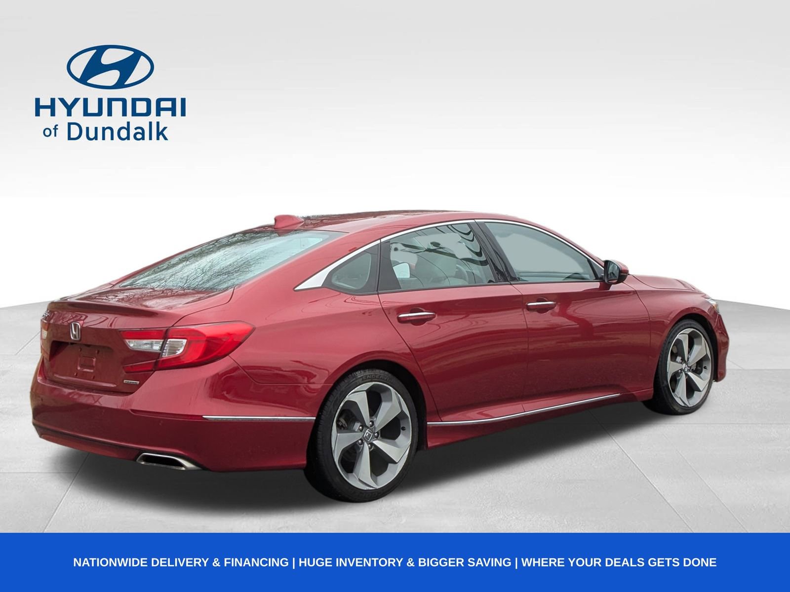Used 2018 Honda Accord Touring image 7