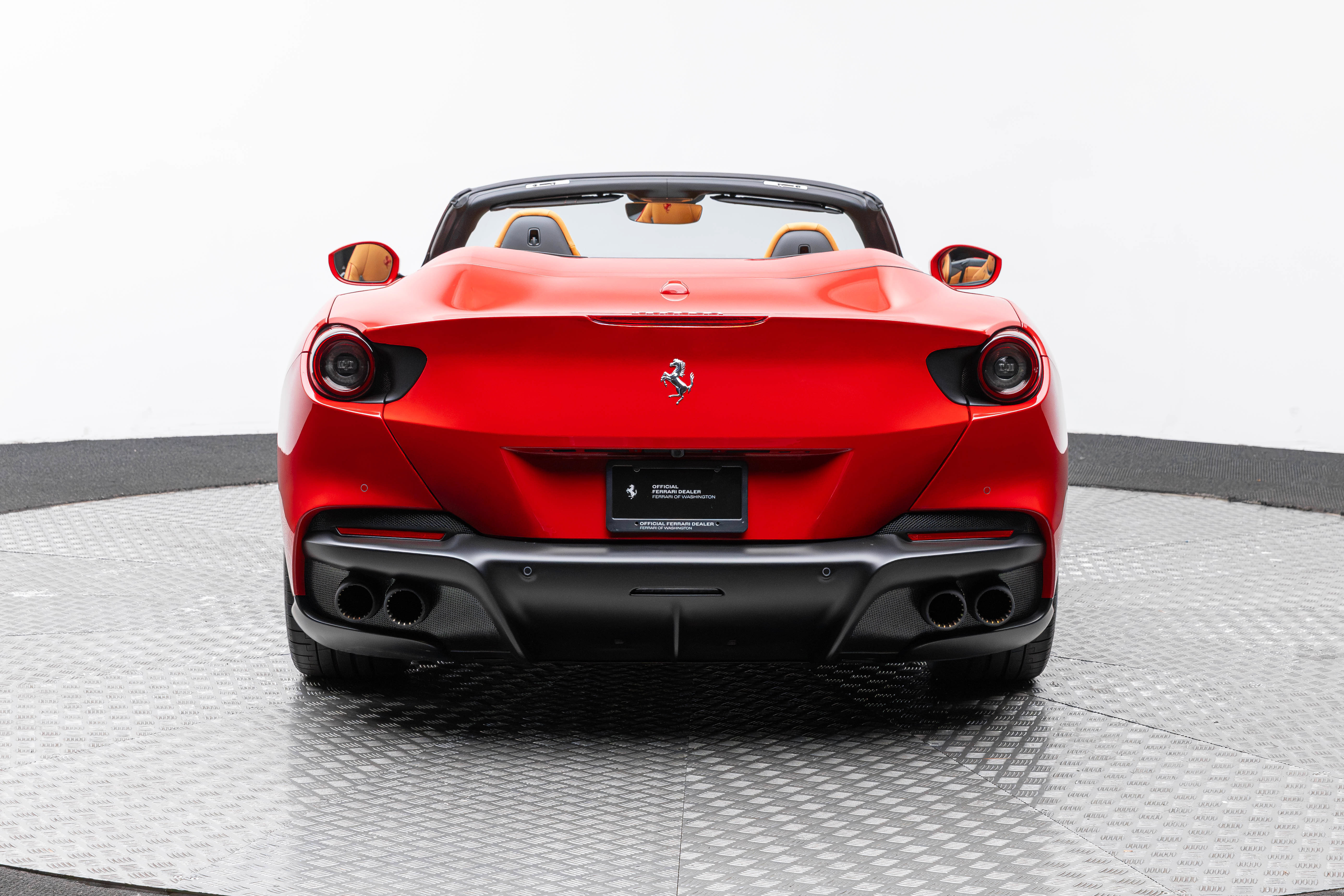 Used 2022 Ferrari Portofino M RWD image 8