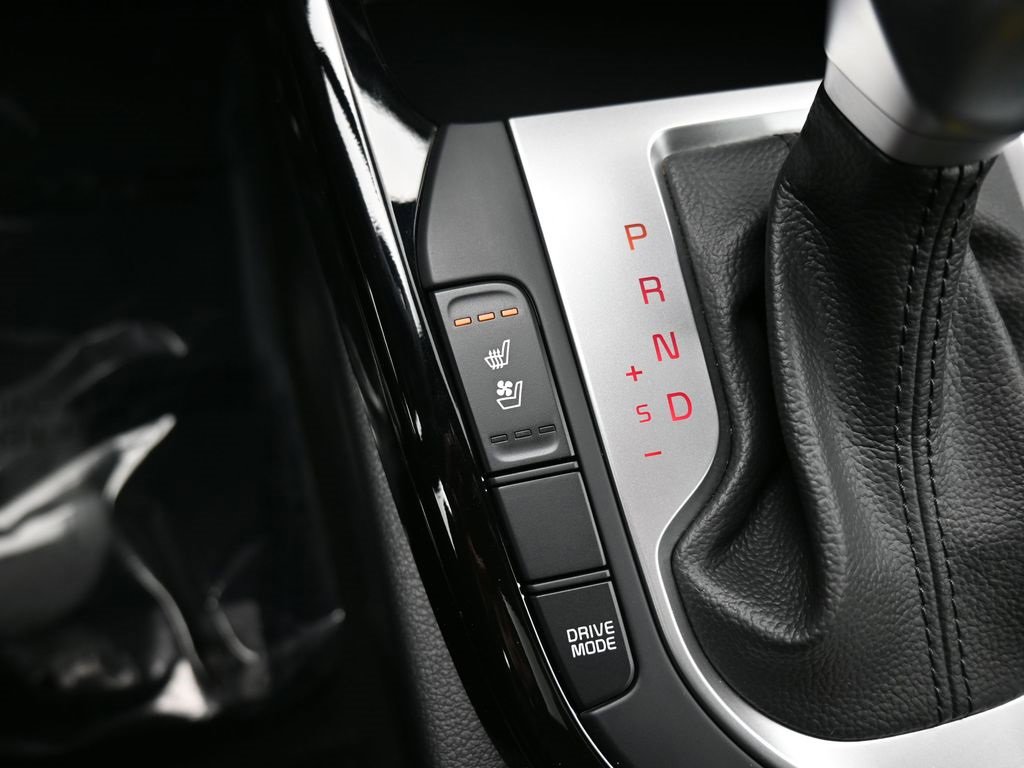 Used 2024 Kia Forte GT-Line w/ GT-Line Premium Package image 46