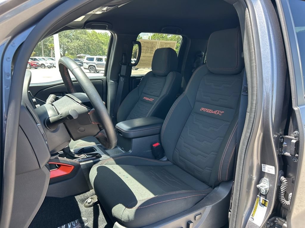 Certified 2025 Nissan Frontier PRO-4X AWD/4WD image 22