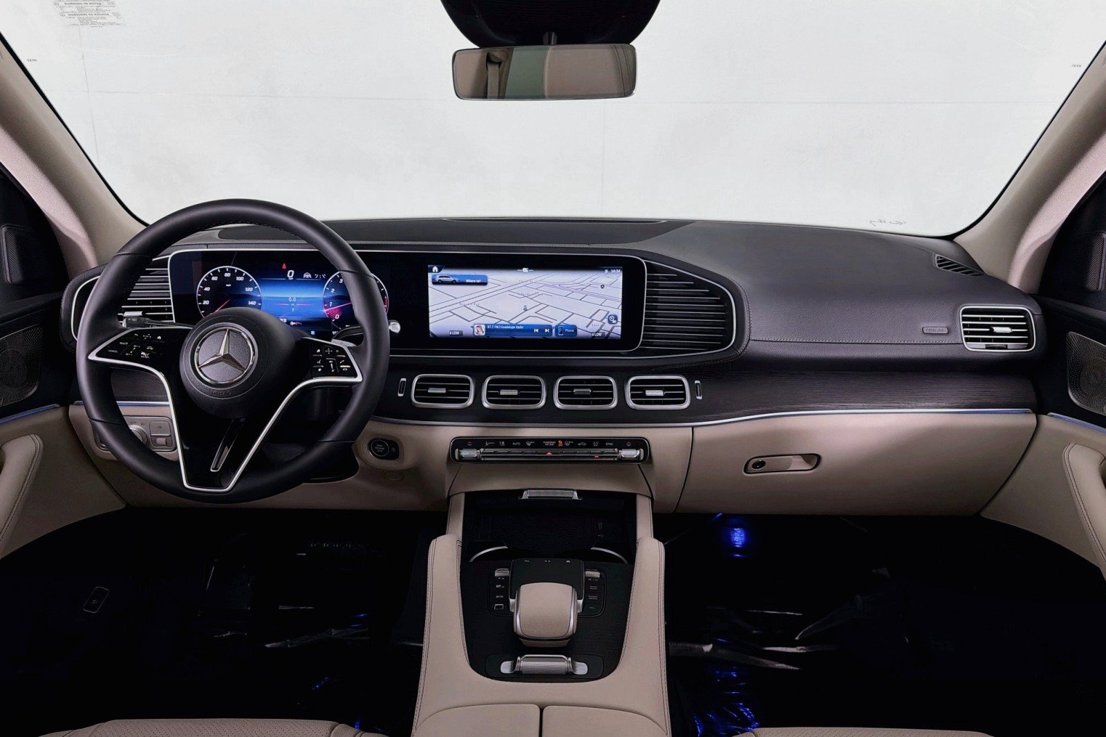 New 2026 Mercedes-Benz GLS 450 4MATIC image 4