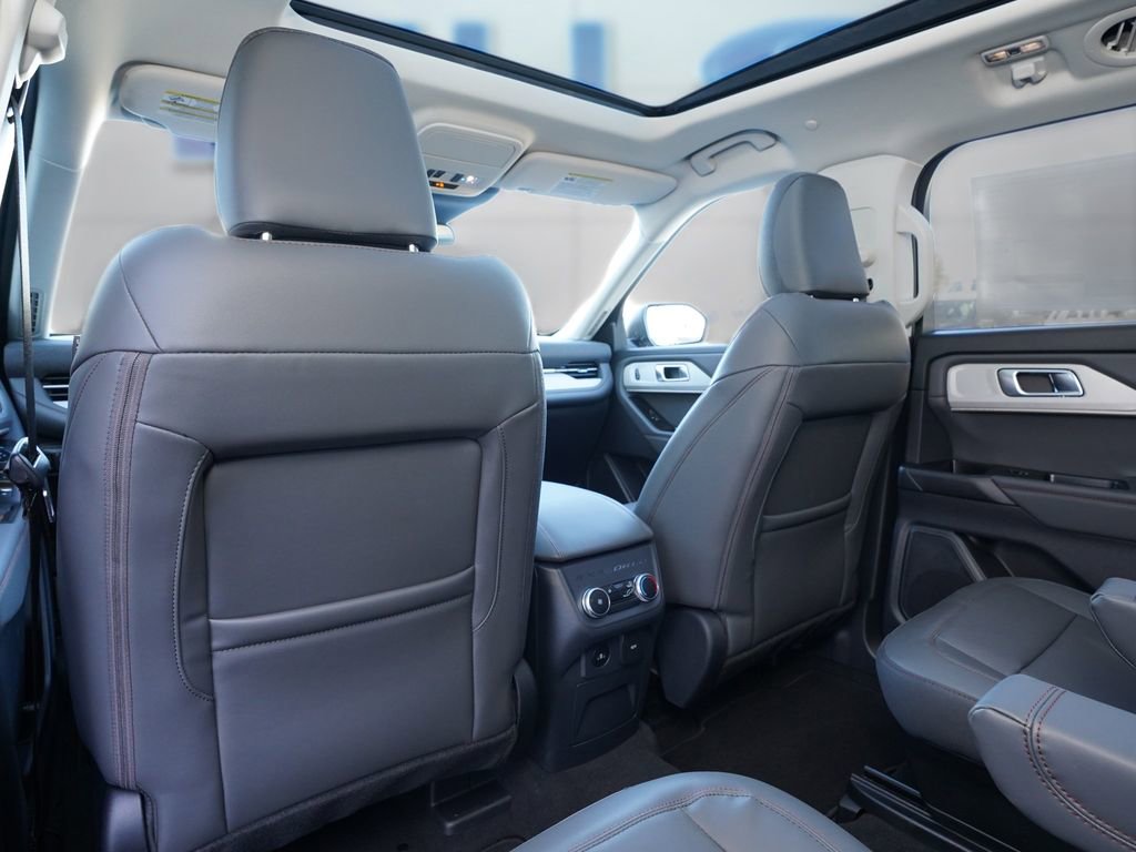 New 2026 Ford Explorer Active image 26