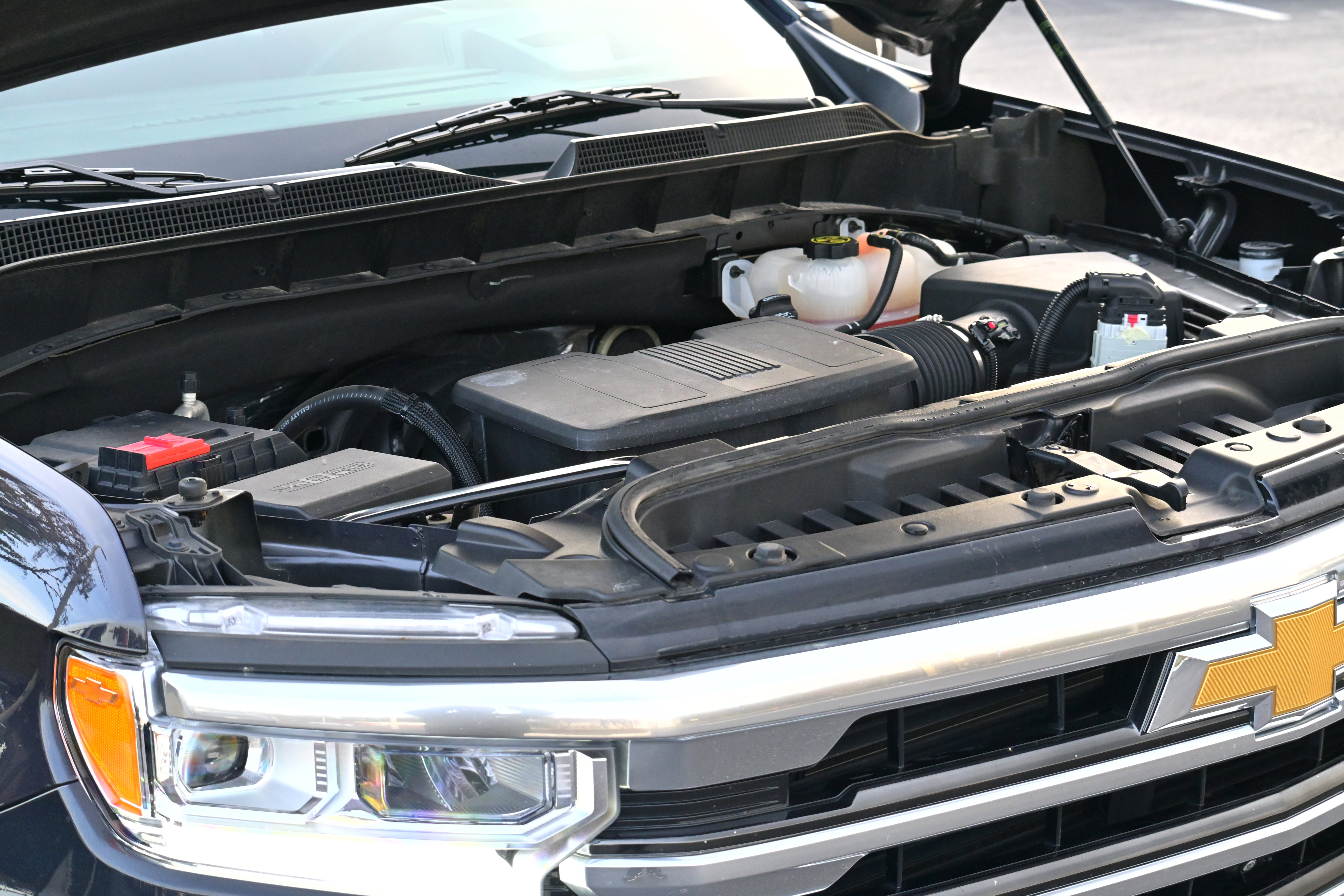 Used 2023 Chevrolet Silverado 1500 High Country w/ Technology Package image 33