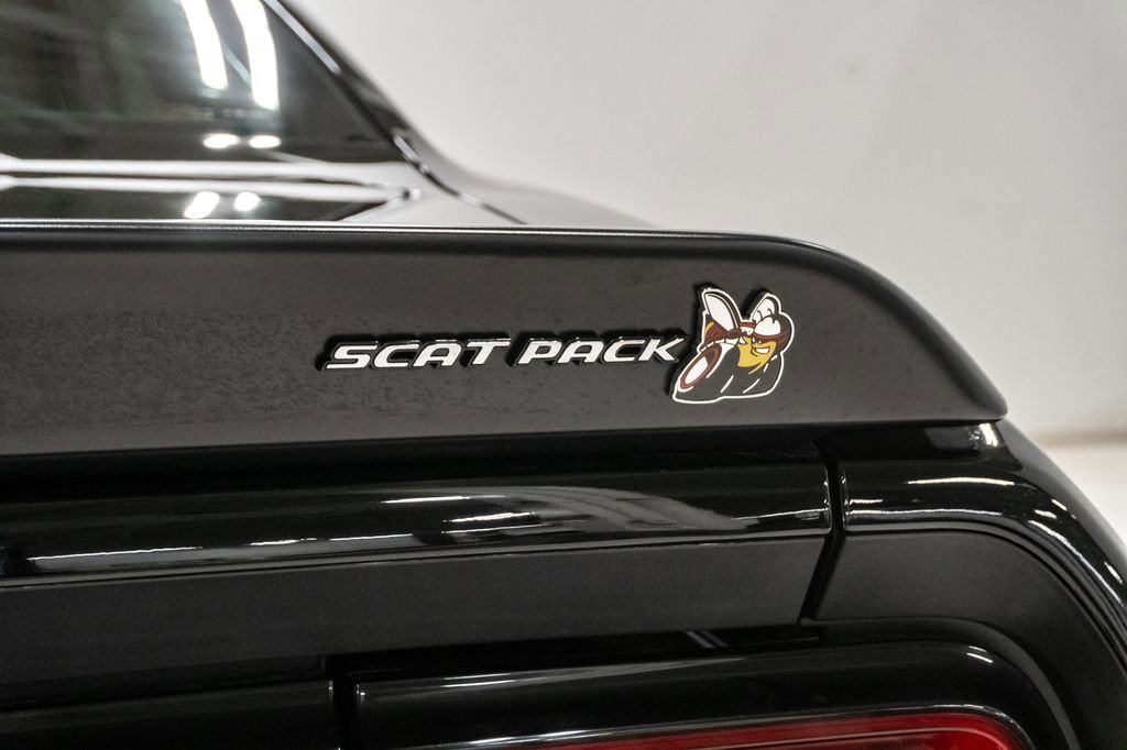 Used 2021 Dodge Challenger R/T Scat Pack w/ Plus Package RWD image 30