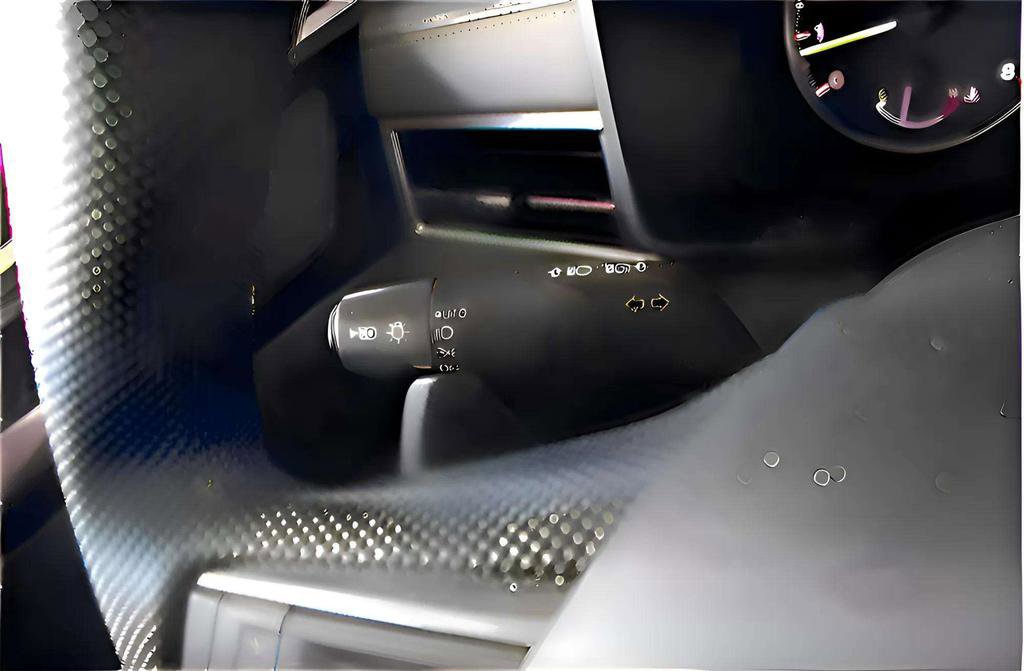 Used 2024 Mitsubishi Outlander ES image 24