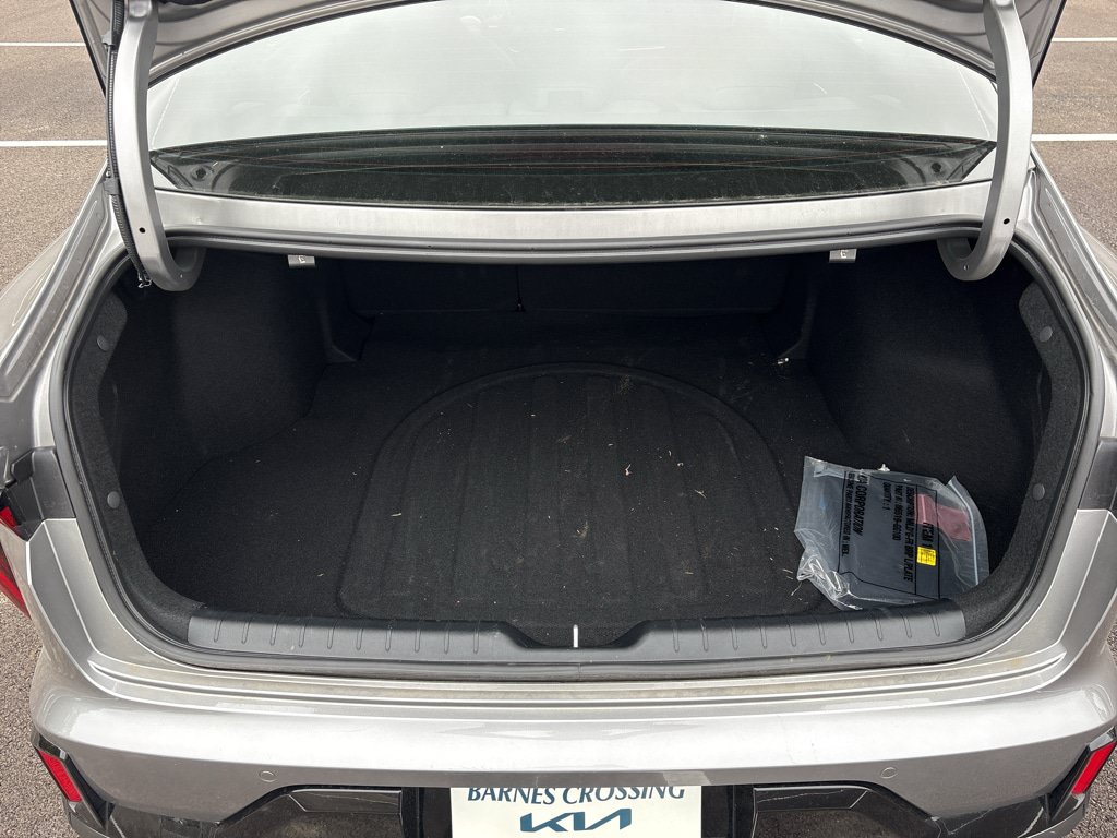 Certified 2025 Kia K4 GT-Line Turbo FWD image 20