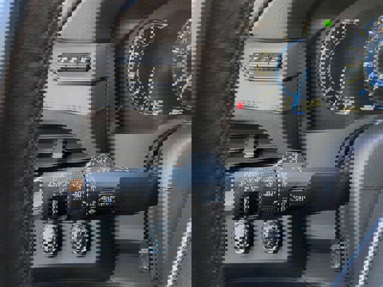 Used 2020 Cadillac Escalade Luxury image 29