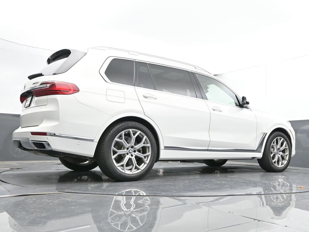 Used 2022 BMW X7 xDrive40i w/ Executive Package image 49