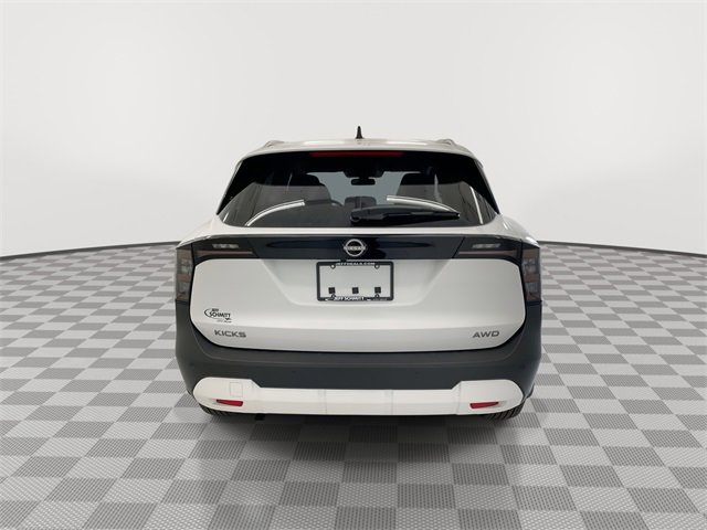 New 2026 Nissan Kicks SV w/ Cold Weather Package image 10