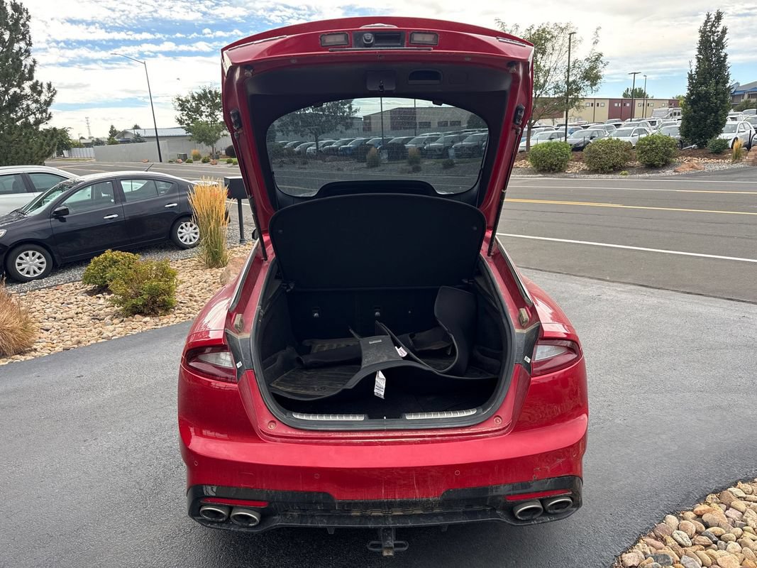 Used 2019 Kia Stinger GT1 AWD/4WD image 37
