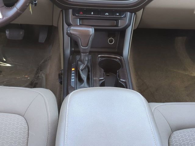 Used 2016 GMC Canyon SLE w/ SLE Convenience Package image 19