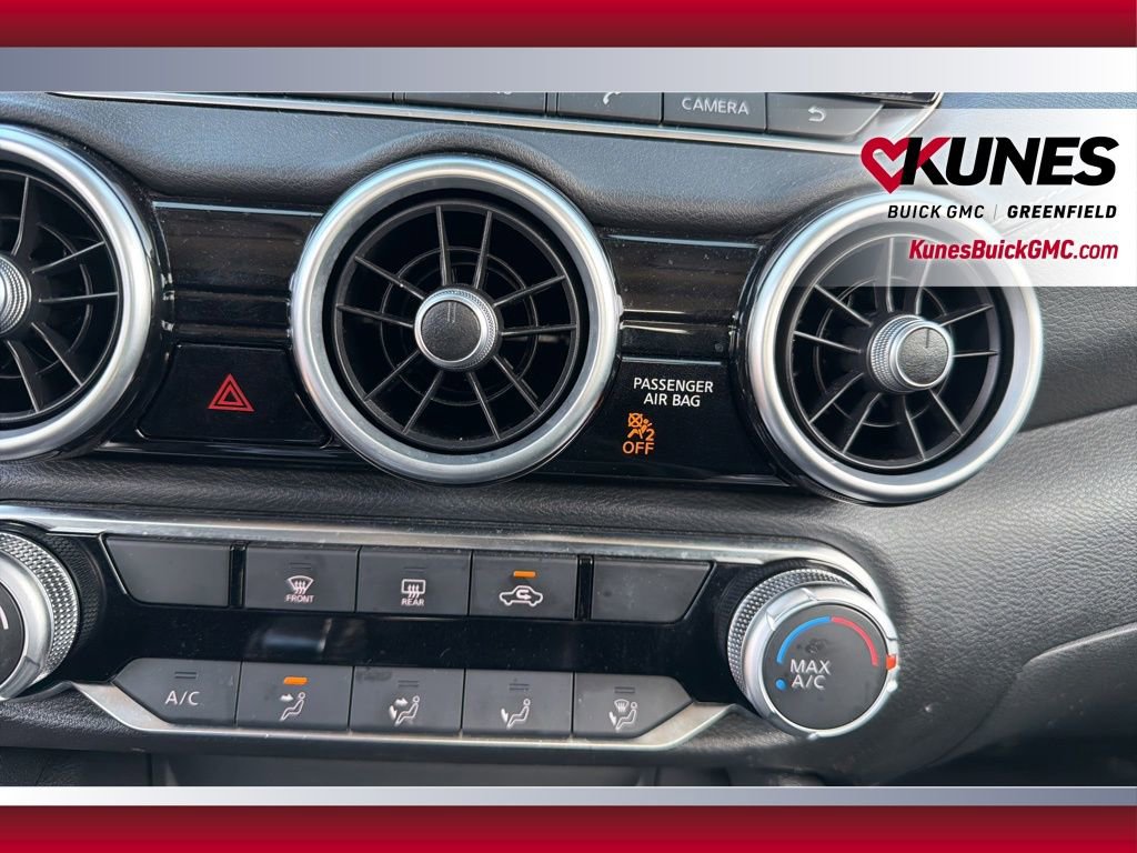Used 2024 Nissan Sentra SV FWD image 24