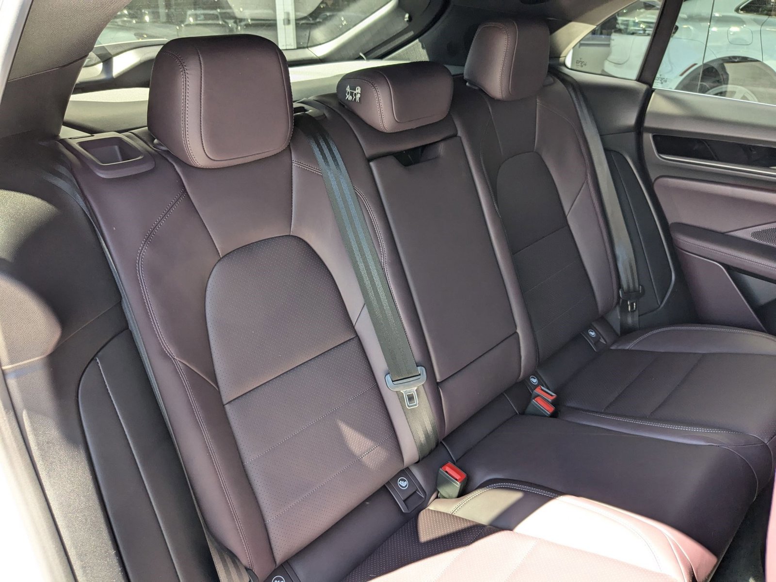 New 2025 Porsche Macan 4S Electric image 22