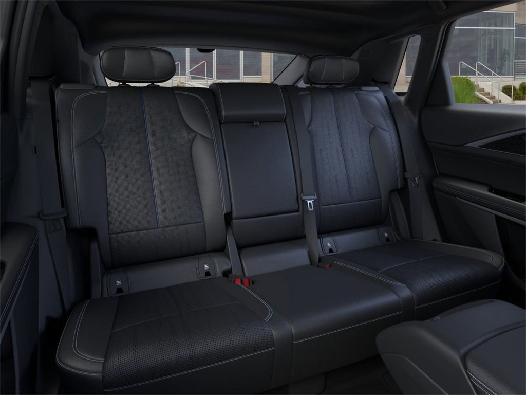 New 2026 Cadillac Lyriq Sport image 17