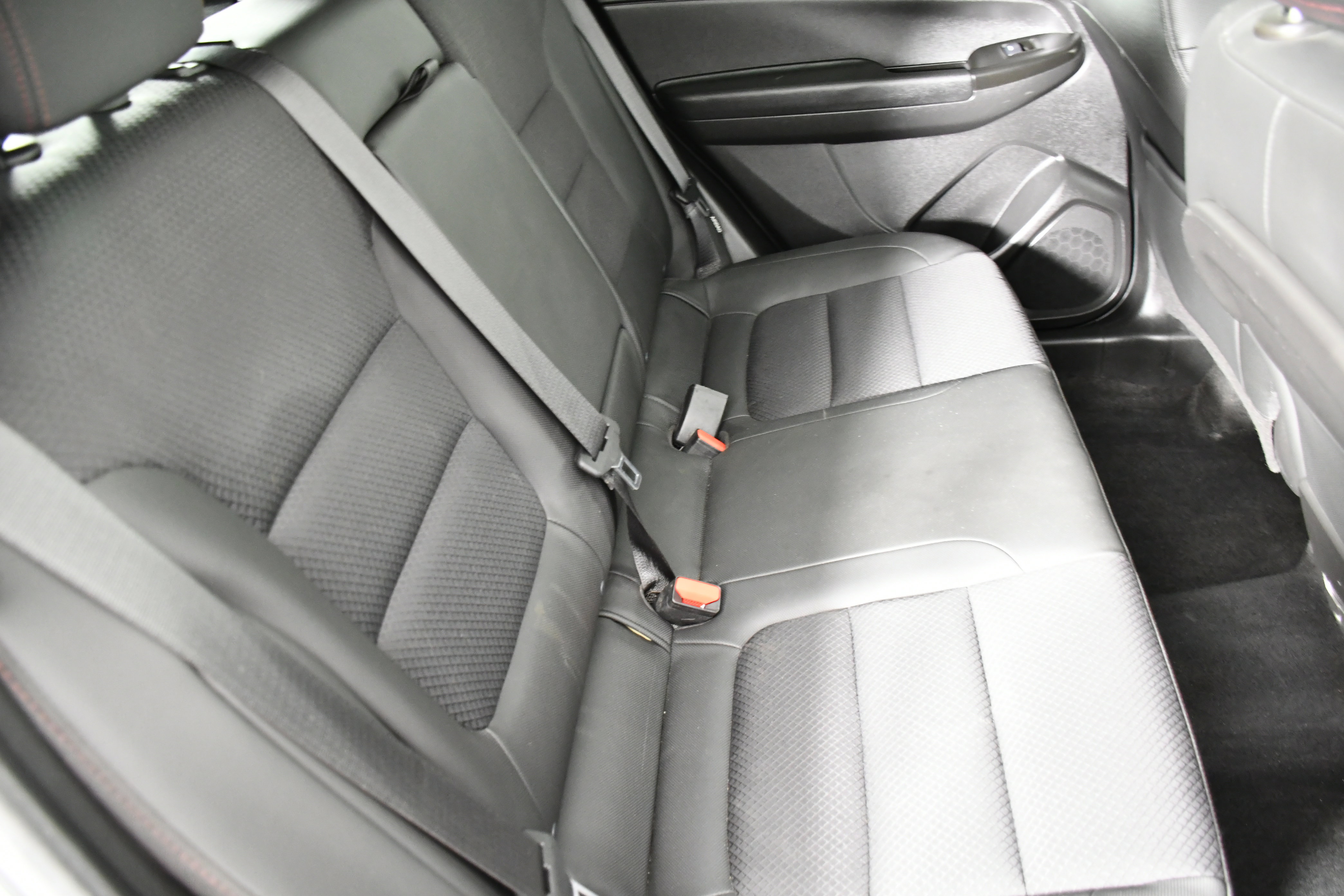 Used 2021 Chevrolet TrailBlazer RS w/ Sun and Liftgate Package image 45