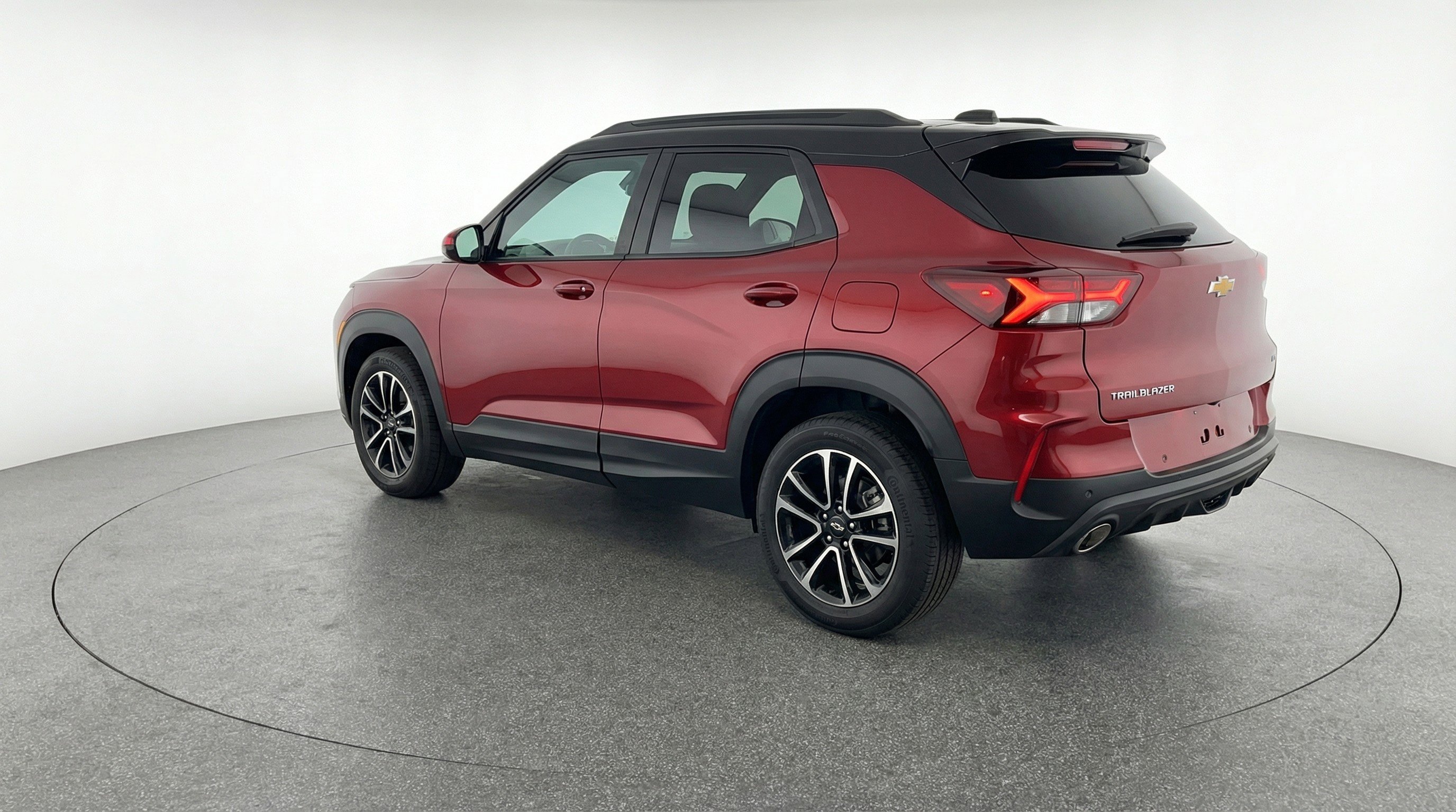 Used 2025 Chevrolet TrailBlazer LT image 6