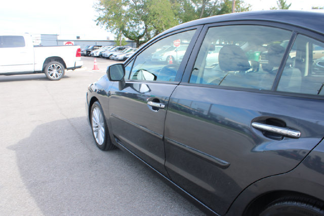 Used 2012 Subaru Impreza 2.0i Limited AWD/4WD image 41