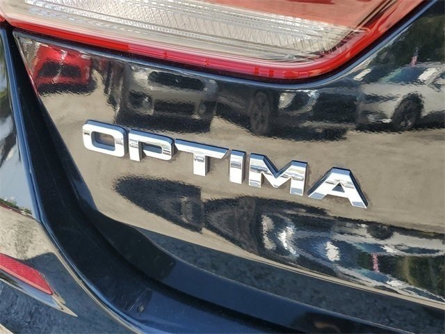 Used 2019 Kia Optima SX image 30