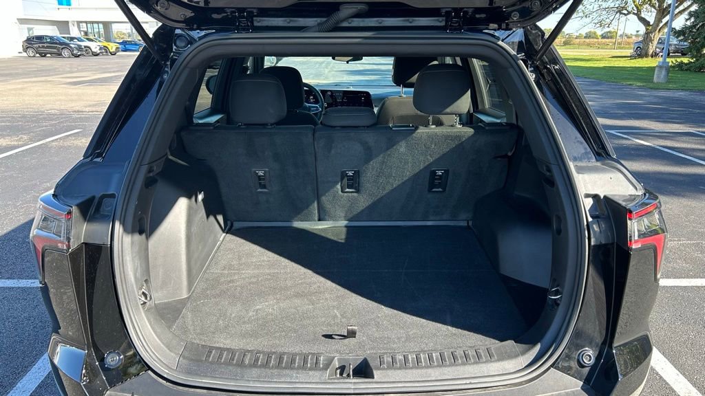 Used 2025 Chevrolet Equinox LT image 15