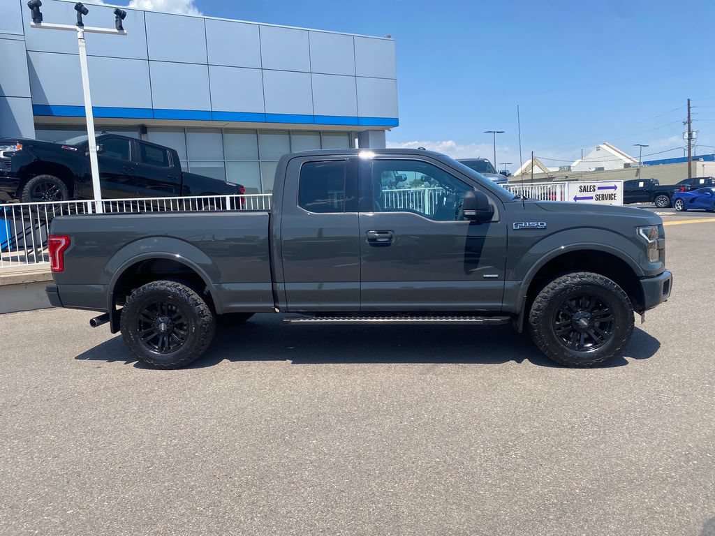 Used 2016 Ford F150 XLT w/ Equipment Group 302A Luxury AWD/4WD image 6
