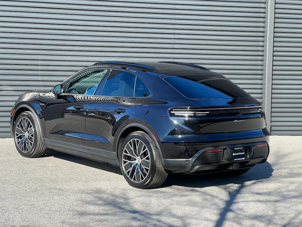Certified 2024 Porsche Macan 4 Electric image 3