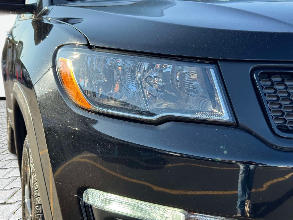 Used 2019 Jeep Compass Latitude AWD/4WD image 10