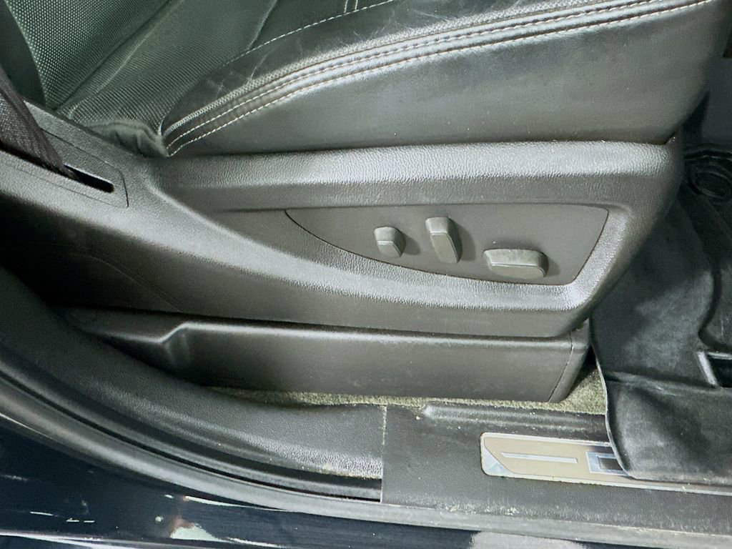 Used 2015 GMC Sierra 3500 Denali w/ Suspension Package, Off-Road image 23