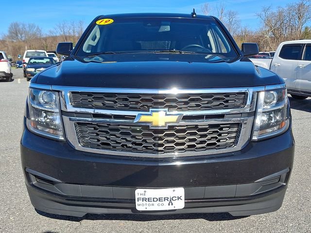 Used 2019 Chevrolet Suburban LT image 2