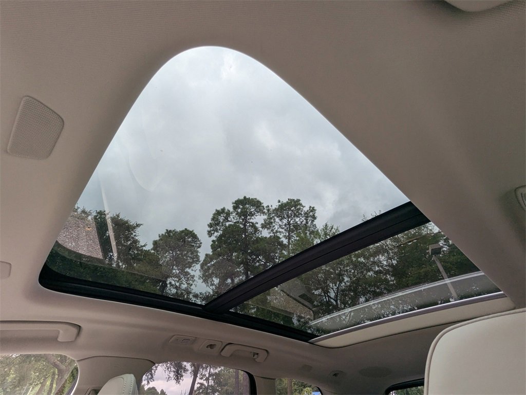 New 2026 Volvo XC60 T8 Ultra w/ Protection Package Premier image 22