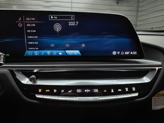 Used 2024 Cadillac Lyriq Tech w/ Driver Assist Package AWD/4WD image 26