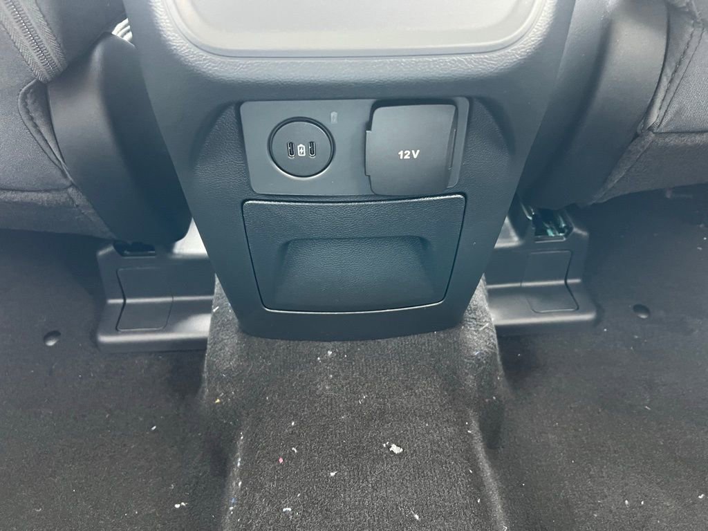 New 2026 Ford Explorer Active image 24