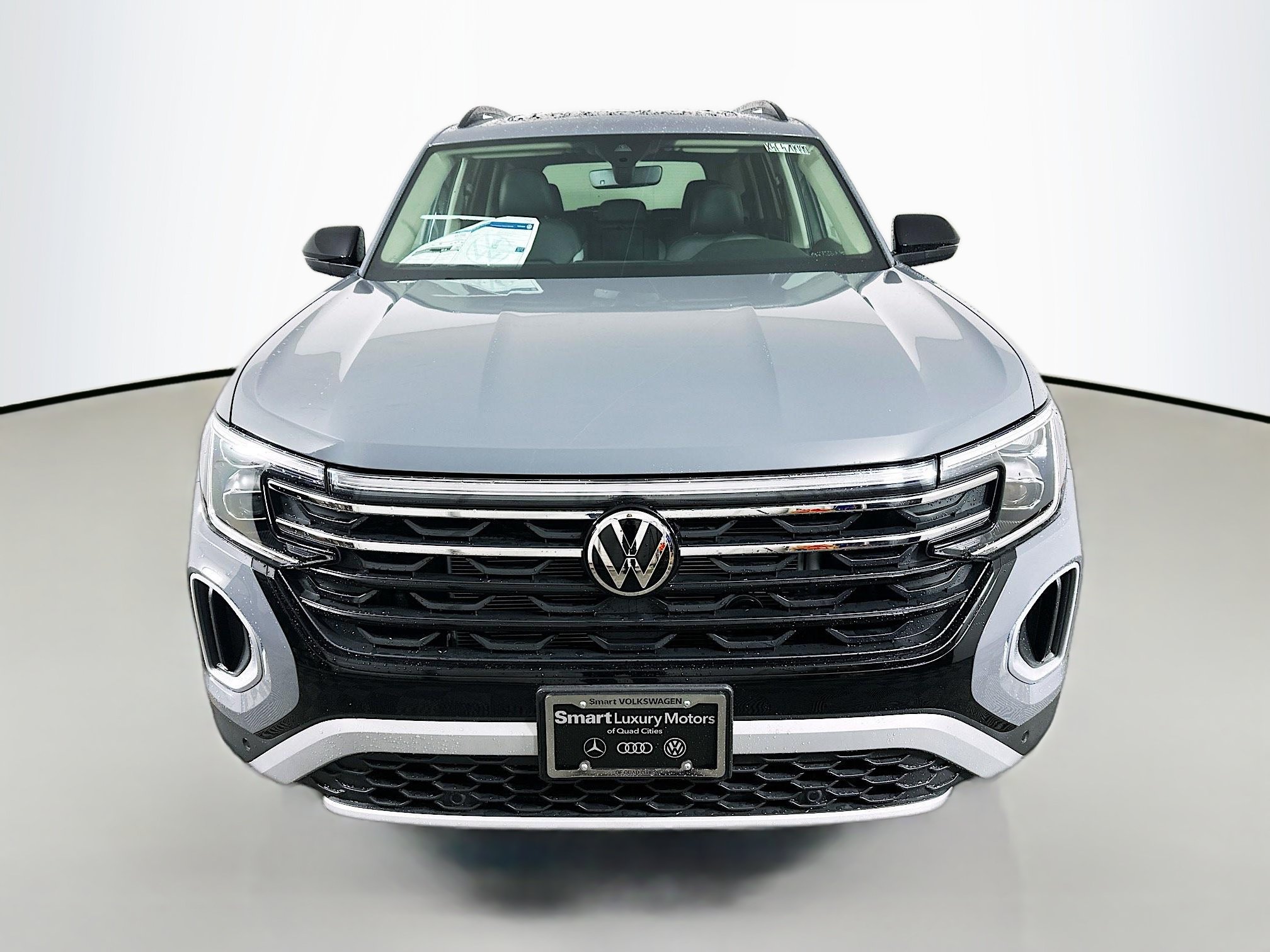 New 2026 Volkswagen Atlas Peak Edition AWD/4WD image 2