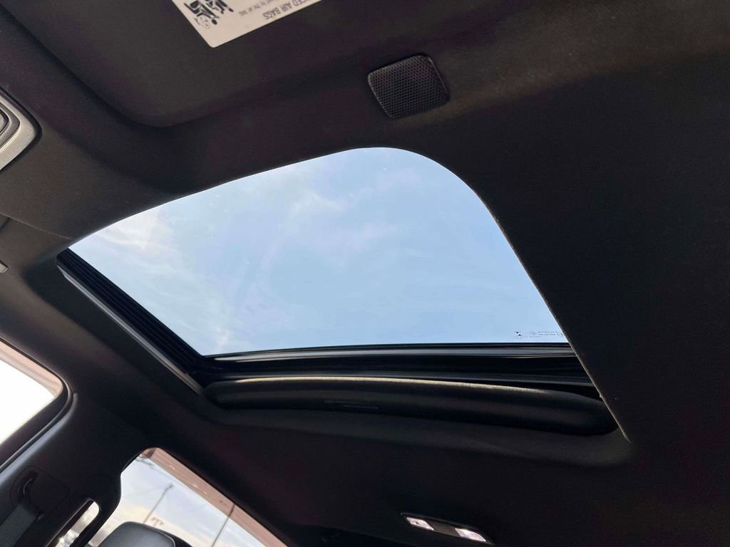 Used 2021 GMC Sierra 1500 AT4 w/ AT4 Premium Package image 24