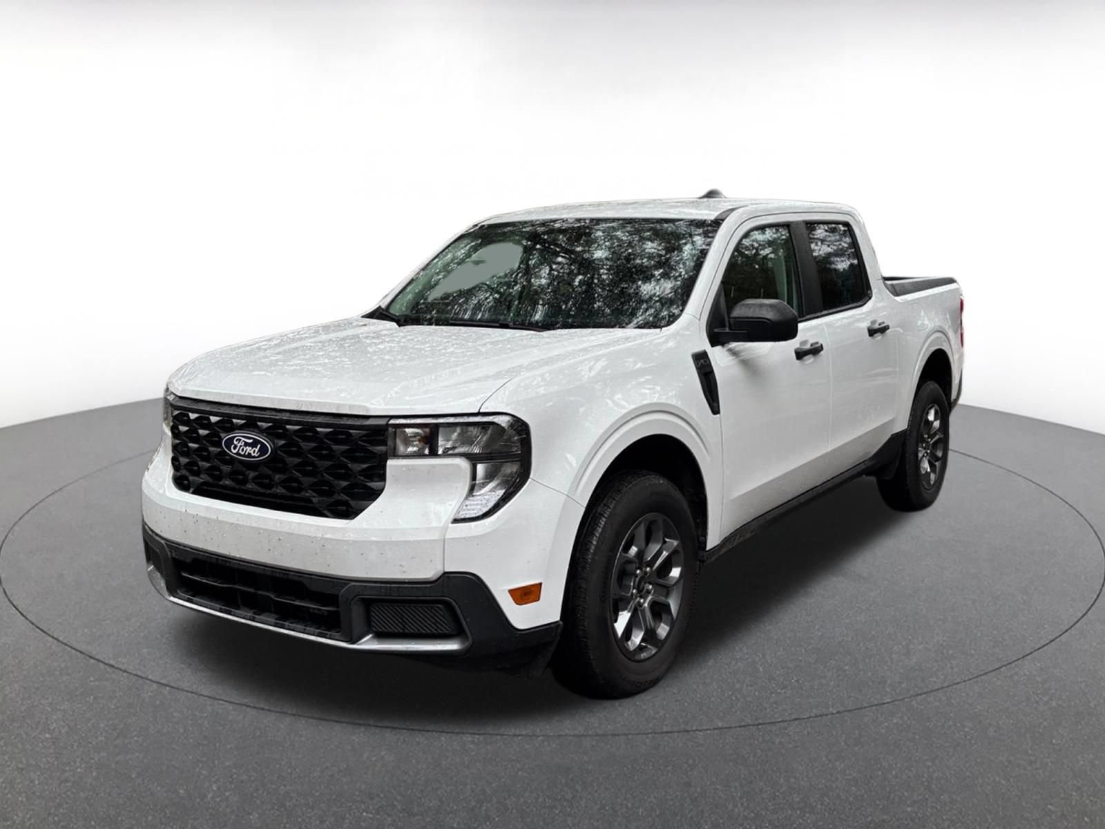 Used 2026 Ford Maverick XLT FWD image 3