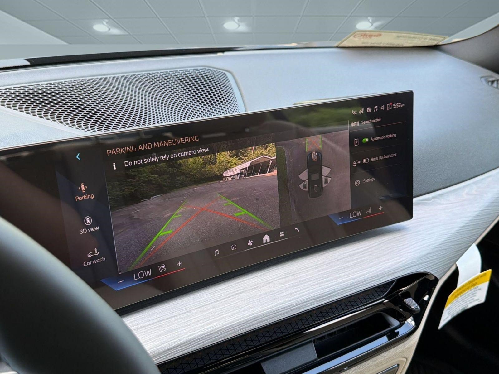New 2026 BMW 330i Sedan w/ Premium Package RWD image 18