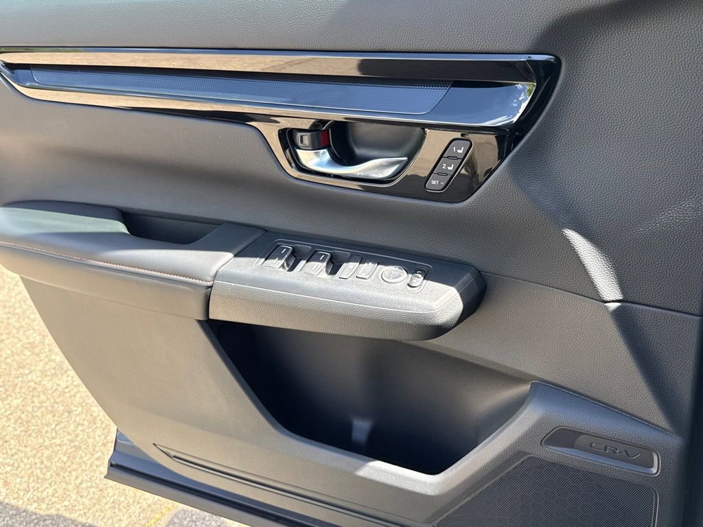 Certified 2026 Honda CR-V Sport Touring image 29