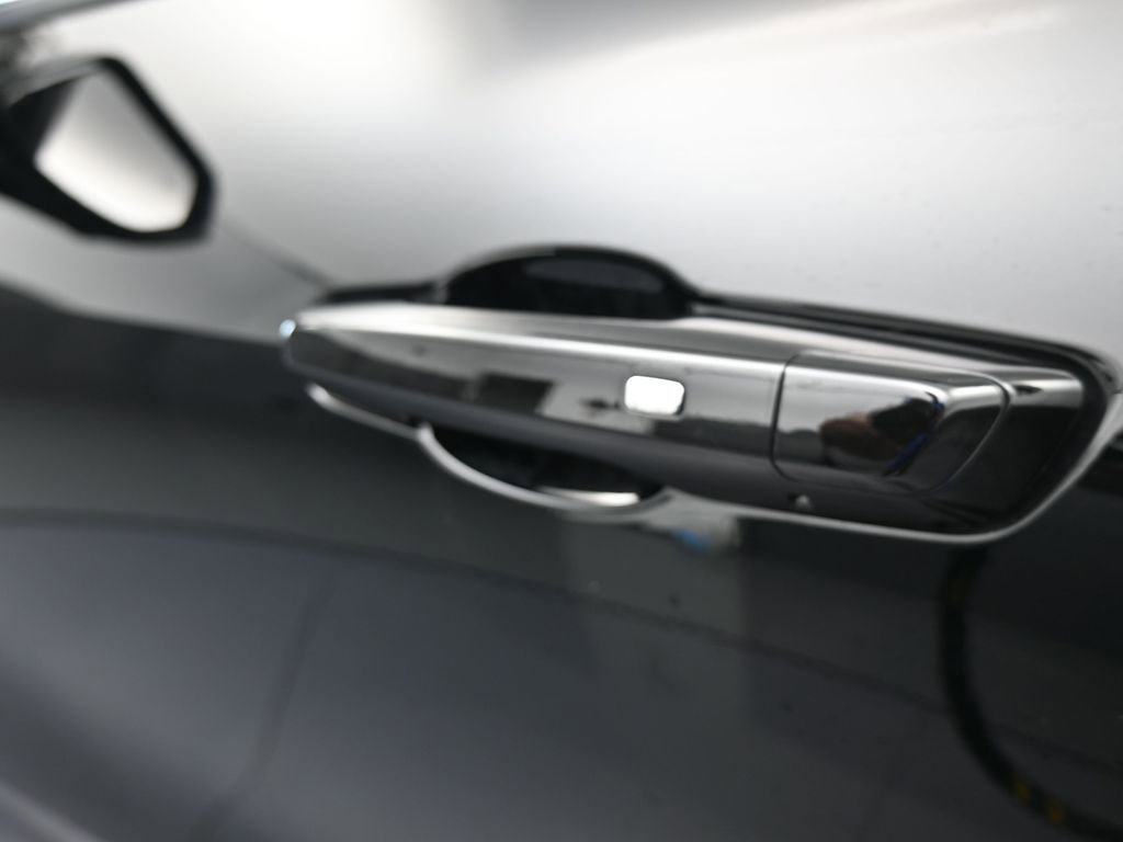 Used 2025 Chevrolet Blazer EV LT image 37