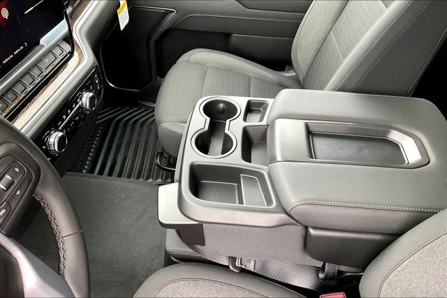 Used 2026 GMC Sierra 1500 SLE w/ Preferred Package image 13
