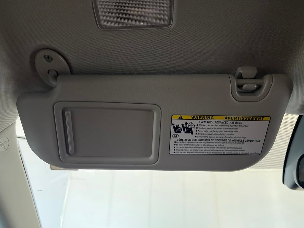 Used 2025 Toyota RAV4 LE AWD/4WD image 75