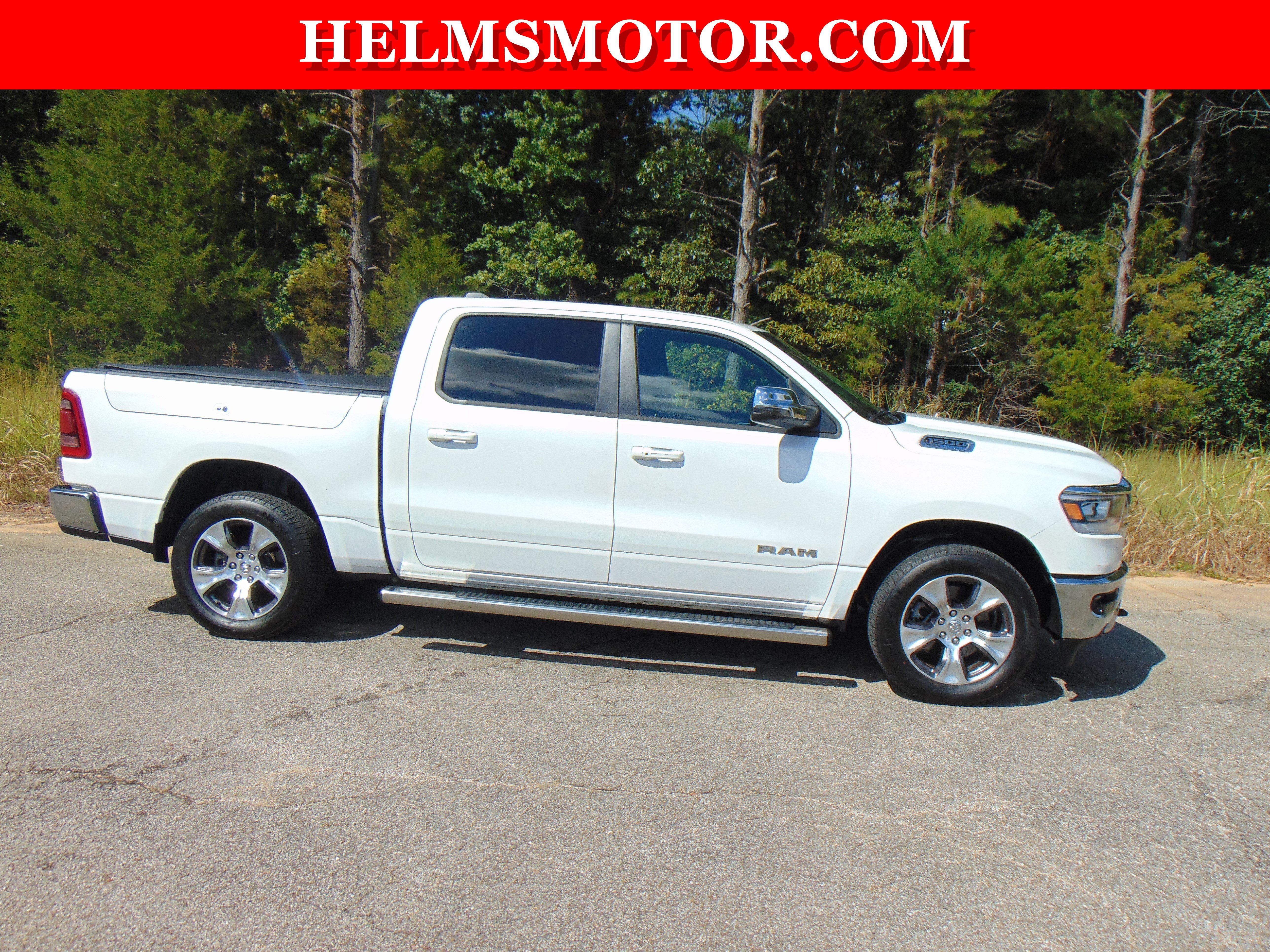 Used 2024 RAM 1500 Laramie AWD/4WD image 18