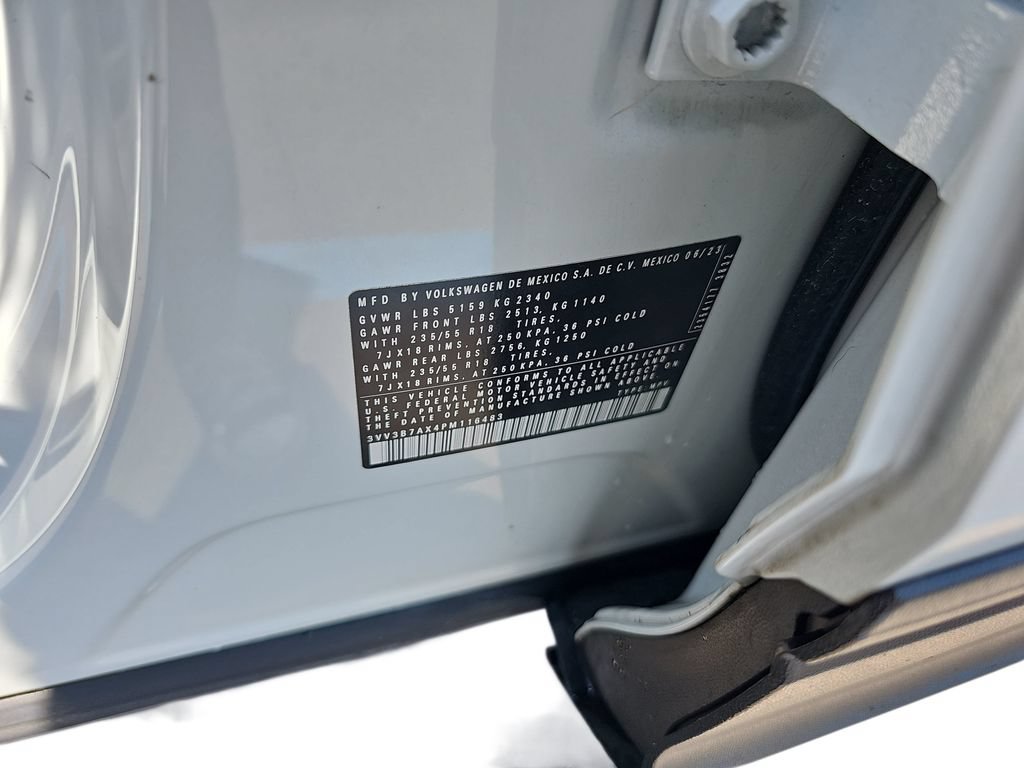 Used 2023 Volkswagen Tiguan SE FWD image 31