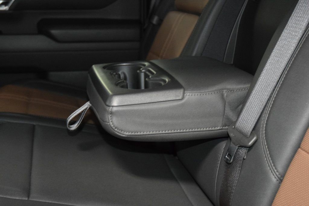 Used 2024 Chevrolet Silverado 2500 High Country w/ High Country Premium Package image 48