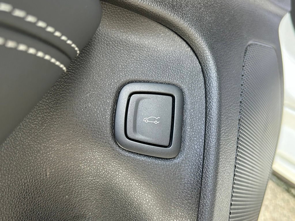 Used 2023 Cadillac CT4 V Blackwing w/ Driver Assist Package RWD image 35