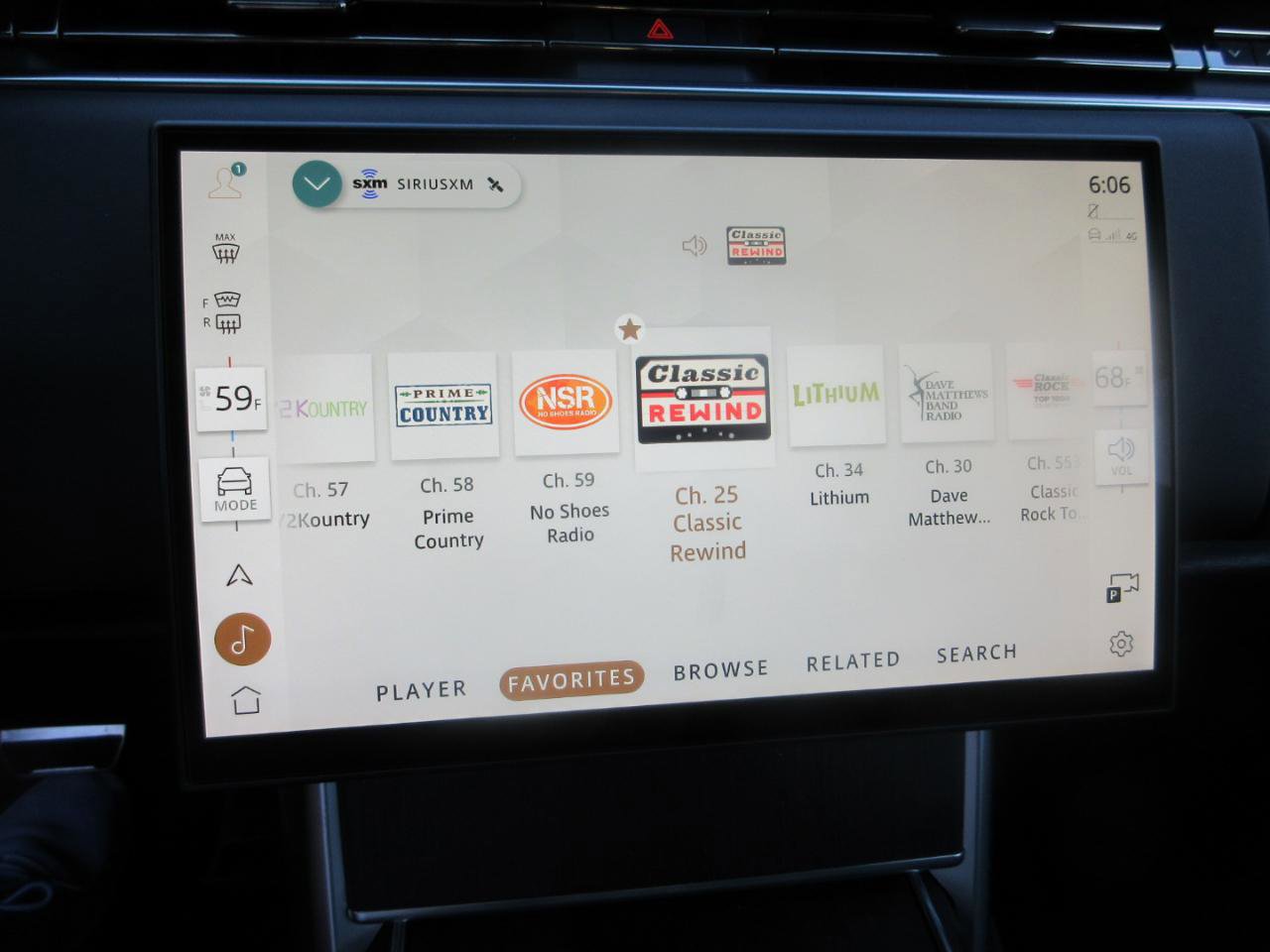 Used 2025 Land Rover Range Rover SE AWD/4WD image 70