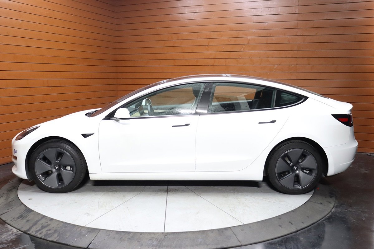 Used 2023 Tesla Model 3 Standard Range RWD image 8